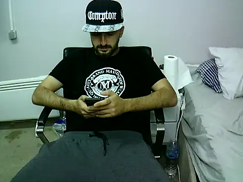 krerem online show from November 2025 02:30:02 PM