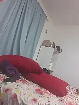 Snapshot of Sexyyeyes244 chatting on February 2026 04:57:02 PM Sexyyeyes244 online show from February 2026 04:57:02 PM