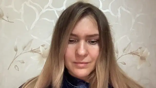 Snapshot of Milysoren chatting on February 2026 06:37:02 PM Milysoren online show from February 2026 06:37:02 PM