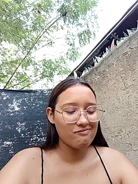 young dairy01 online show from November 2025 12:15:02 PM