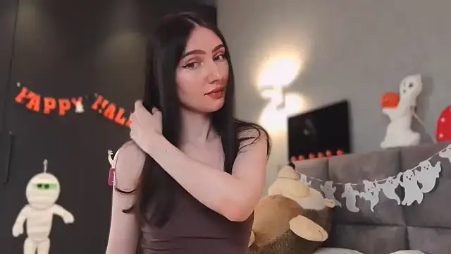 AnaMoonlight online show from November 2025 04:31:02 PM