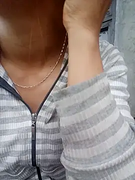 nhinhi-sexy online show from October 2025 02:19:01 AM