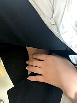 Lydia-a online show from November 2025 03:16:01 AM