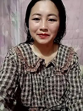 Snapshot of buddy-sexy chatting on May 2026 01:40:02 PM buddy-sexy online show from May 2026 01:40:02 PM