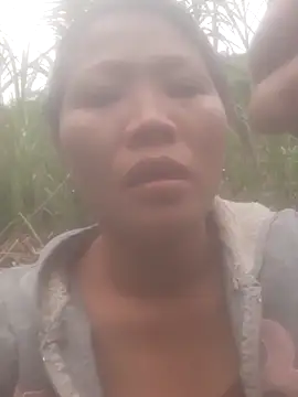 bree-zz online show from November 2025 08:47:01 AM