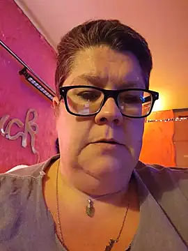 violentviolet68 online show from June 2026 03:31:02 AM