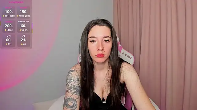 Curious Lily online show from October 2025 01:01:02 AM