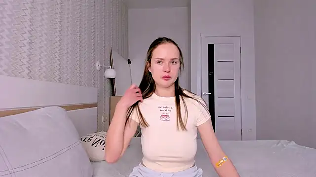 LilMary  online show from February 2026 08:18:01 AM