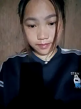 min-xinh online show from December 2025 09:33:01 PM