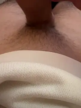 Snapshot of AlbertoRuiz086 chatting on February 2026 06:36:01 PM AlbertoRuiz086 online show from February 2026 06:36:01 PM