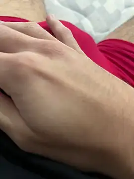 Snapshot of AlbertoRuiz086 chatting on February 2026 07:23:01 PM AlbertoRuiz086 online show from February 2026 07:23:01 PM