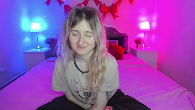 CamillaDreamer online show from April 2026 10:29:02 PM