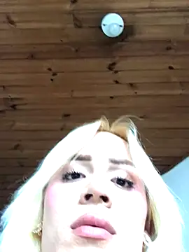 alexawinterrr online show from October 2025 10:08:02 PM