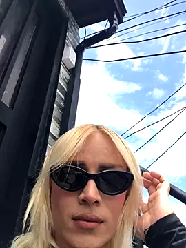 alexawinterrr online show from October 2025 03:53:01 PM