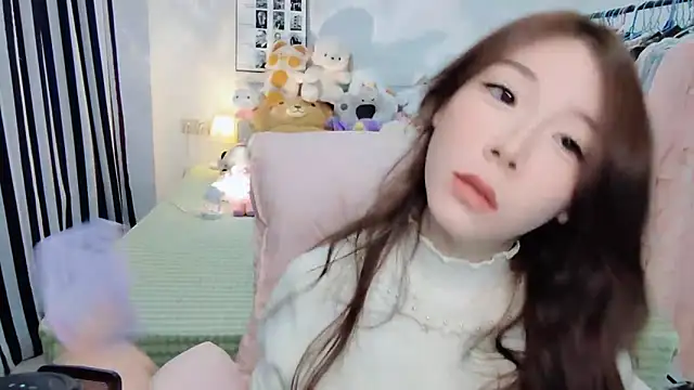 Snapshot of Gardenia-222 chatting on October 2025 09:00:01 AM Gardenia-222 online show from October 2025 09:00:01 AM