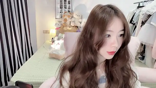 Snapshot of Gardenia-222 chatting on November 2025 08:58:02 AM Gardenia-222 online show from November 2025 08:58:02 AM