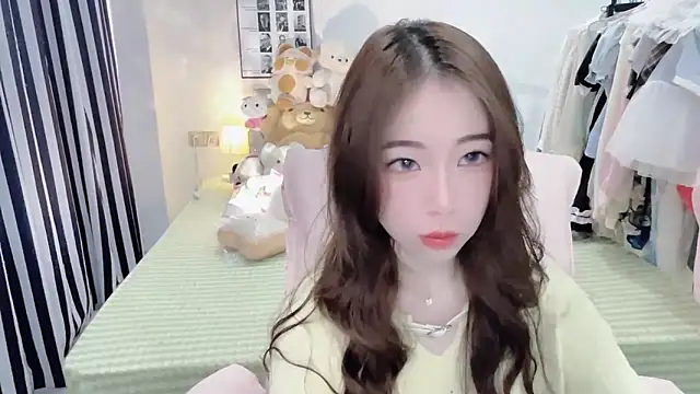 Snapshot of Gardenia-222 chatting on November 2025 07:47:02 AM Gardenia-222 online show from November 2025 07:47:02 AM