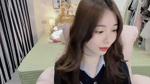 Snapshot of Gardenia-222 chatting on December 2025 12:58:02 PM Gardenia-222 online show from December 2025 12:58:02 PM