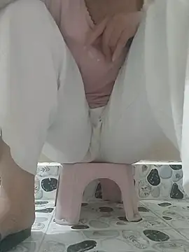 BunnyXia online show from June 2026 07:51:02 PM