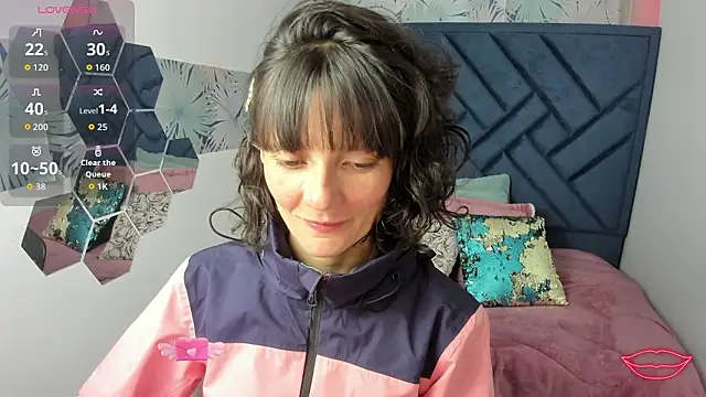 Valery More   online show from February 2026 01:18:02 PM