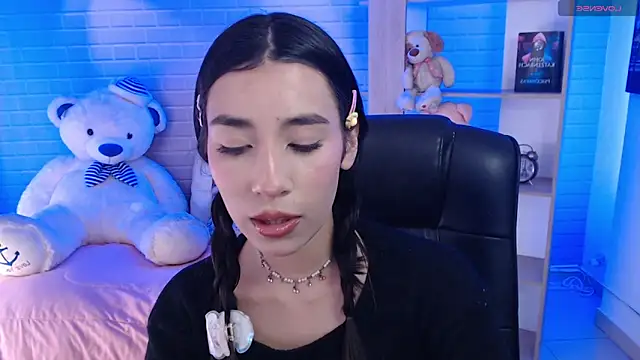 koyuki san online show from October 2025 07:15:02 PM