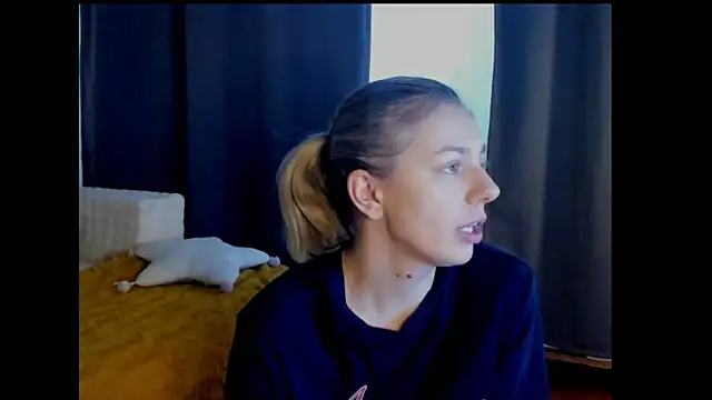 AnaLure online show from October 2025 06:54:01 AM