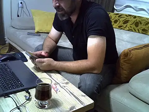 Amigo350535 online show from June 2026 09:19:02 PM