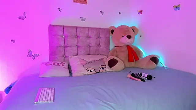 Lia Roses3x online show from December 2025 03:16:02 AM