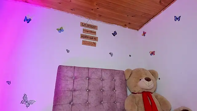 Lia Roses3x online show from July 2026 02:27:02 AM