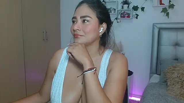 mia star 2 online show from April 2026 10:22:02 AM