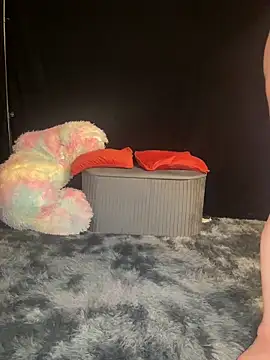 SaraNoir80 online show from February 2026 12:53:01 AM