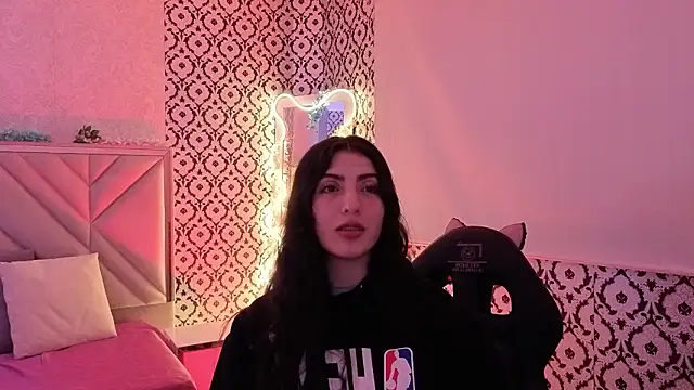 Snapshot of Ixchel_tay chatting on February 2026 03:10:01 AM Ixchel tay online show from February 2026 03:10:01 AM