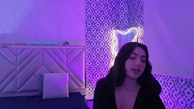 Snapshot of Ixchel_tay chatting on February 2026 03:13:01 AM Ixchel tay online show from February 2026 03:13:01 AM