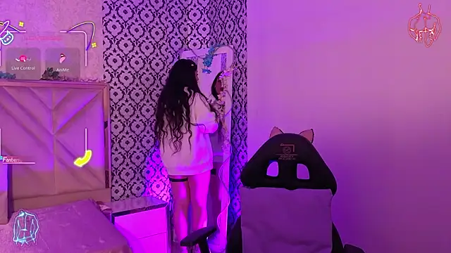 Ixchel tay online show from March 2026 03:42:02 AM