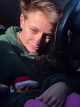 GoldenPussy1329 online show from November 2025 07:57:01 AM