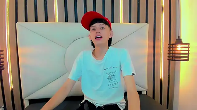 thaigo twink38 online show from April 2026 08:06:01 AM