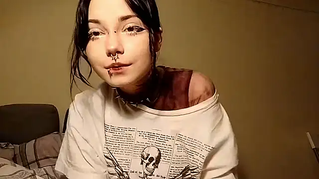 Beeping Creature online show from September 2025 10:04:02 PM