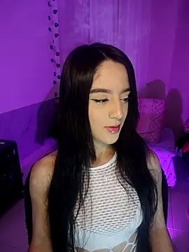 Snapshot of tamara_vald chatting on November 2025 09:18:01 PM tamara vald online show from November 2025 09:18:01 PM