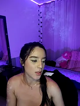 Snapshot of tamara_vald chatting on November 2025 09:24:01 AM tamara vald online show from November 2025 09:24:01 AM