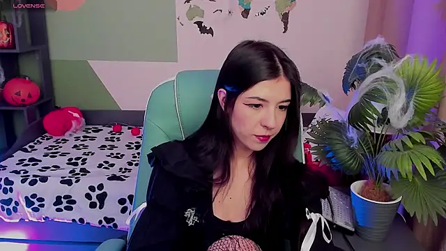 Azaliya Haze online show from October 2025 05:19:01 AM