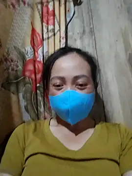 Tuyet xx online show from October 2025 06:49:02 PM