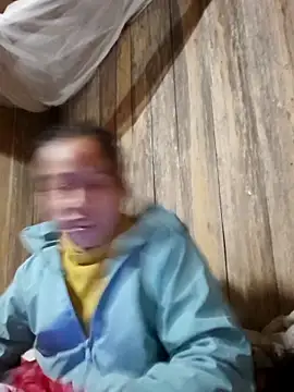 Tuyet xx online show from November 2025 01:33:02 PM