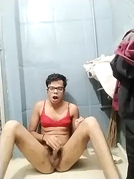 sexybobby13 online show from November 2025 09:42:02 AM