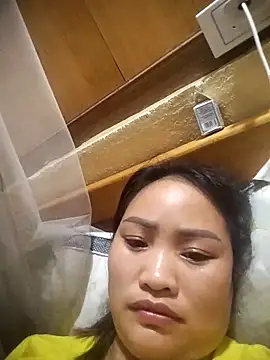 Snapshot of Liu30 chatting on October 2025 08:00:01 AM Liu30 online show from October 2025 08:00:01 AM