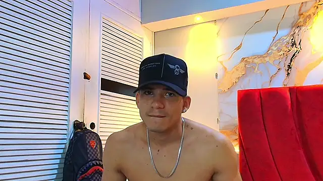 daniscot online show from October 2025 03:59:01 AM