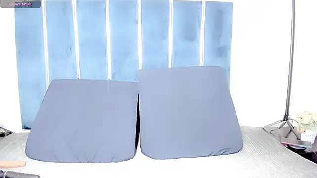 INDIANROMANCE online show from October 2025 05:25:01 AM