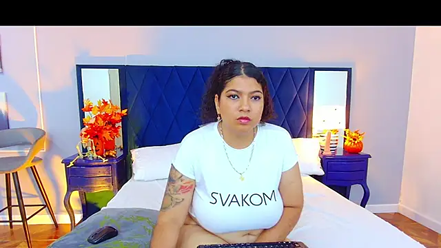 Snapshot of NinelScoot chatting on October 2025 04:45:02 AM NinelScoot online show from October 2025 04:45:02 AM