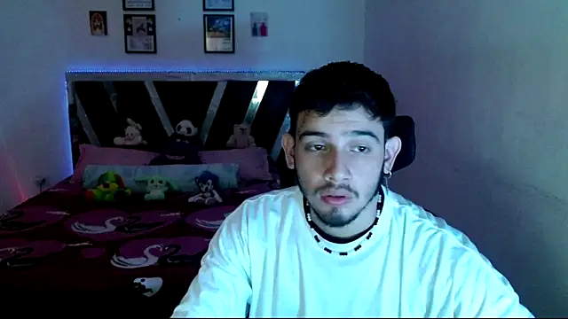 Snapshot of Sebasxxl12 chatting on June 2026 12:00:02 PM Sebasxxl12 online show from June 2026 12:00:02 PM