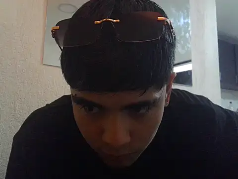 Anthony riverss online show from September 2025 06:24:01 PM