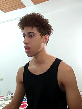 Snapshot of The_boy_good chatting on October 2025 09:47:02 PM The boy good online show from October 2025 09:47:02 PM